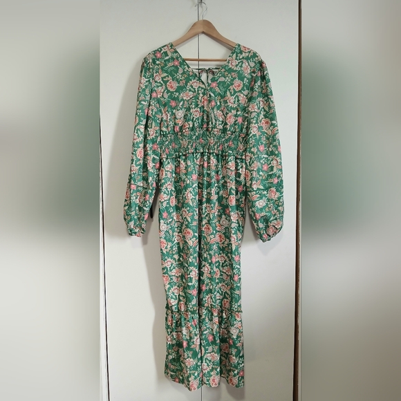 Moody Floral Green Long Sleeve Maxi Dress L/XL Smocked Waist Boho - Picture 1 of 7